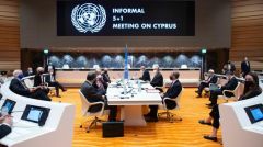 ΠΕΝΤΑΜΕΡΗΣ ΔΙΑΣΚΕΨΗ ΓΙΑ ΤΟ ΚΥΠΡΙΑΚΟ: Συνεχίζονται και σήμερα τα παζάρια με στόχο την αναζήτηση «συμβιβασμών»