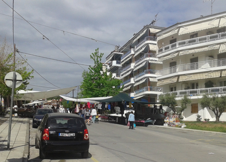 Λίγοι πάγκοι….λίγος ο κόσμος...