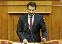 ΤΟΠΟΘΕΤΗΣΗ ΤΑΣΟΥ ΜΠΑΡΤΖΩΚΑ ΣΤΗ ΒΟΥΛΗ ΕΠΙ ΤΟΥ ΕΡΓΑΣΙΑΚΟΥ ΝΟΜΟΣΧΕΔΙΟΥ