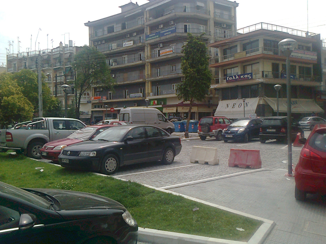 Πλατεία πότε θα γίνει;