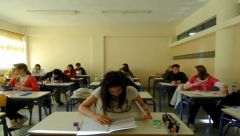 ΠΑΝΕΛΛΑΔΙΚΕΣ ΕΞΕΤΑΣΕΙΣ:Η στατιστική εικόνα των βαθμολογιών