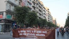 «Στον αέρα» η προστασία από την απόλυση ακόμα και για εγκυμονούσες!
