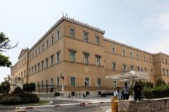 Σε υπέρογκα επίπεδα το «ματωμένο» πλεόνασμα το 2023