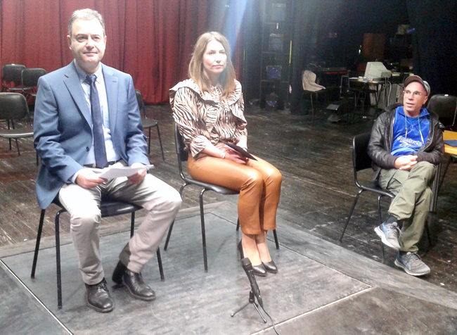 Το ΔΗΠΕΘΕ είναι εδώ! Με τις "Πέντε Σιωπές" στην κεντρική του σκηνή