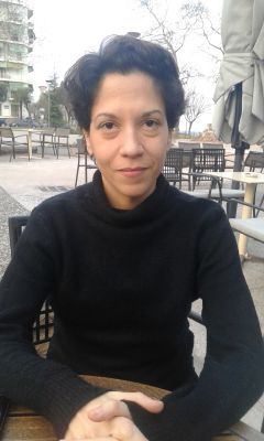 Φωτεινή Μπακαδήμα βουλευτής Β’ Πειραιά του ΜέΡΑ25: «Είμαστε άνθρωποι που μας ενώνει η αγωνία για το τι θα γίνει , η ανάγκη ν’ αλλάξουμε τα πράγματα»