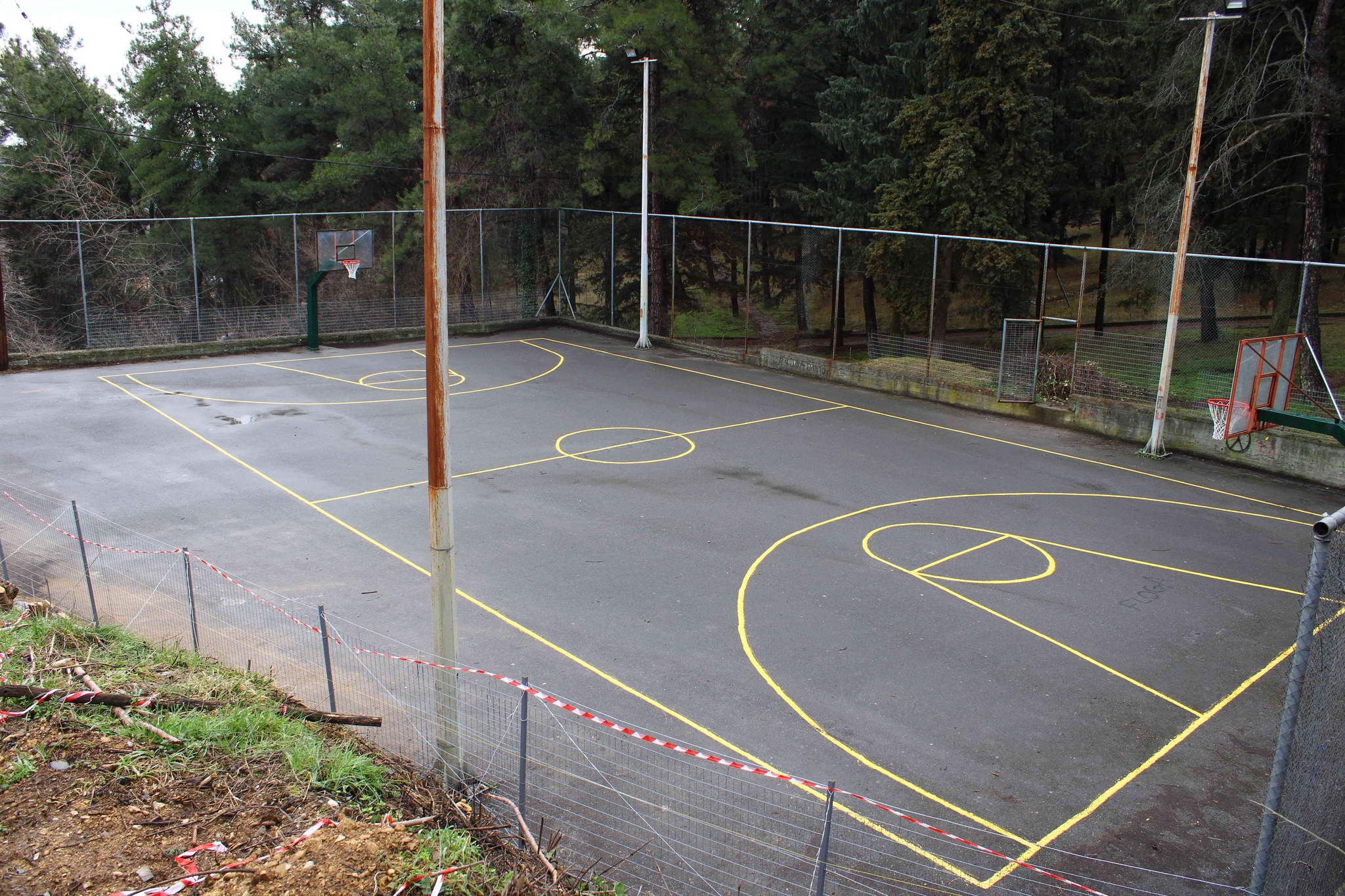 ΚΑΠΑ Δήμου Βέροιας: Εργασίες στο γήπεδο μπάσκετ του Παπάγου