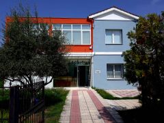 ΕΓΚΑΙΝΙΑ ΤΗΣ ΑΝΑΚΑΙΝΙΣΜΕΝΗΣ ΔΗΜΟΤΙΚΗΣ ΒΙΒΛΙΟΘΗΚΗΣ ΜΑΚΡΟΧΩΡΙΟΥ  ΚΕΝΤΡΟΥ ΜΟΥΣΙΚΗΣ