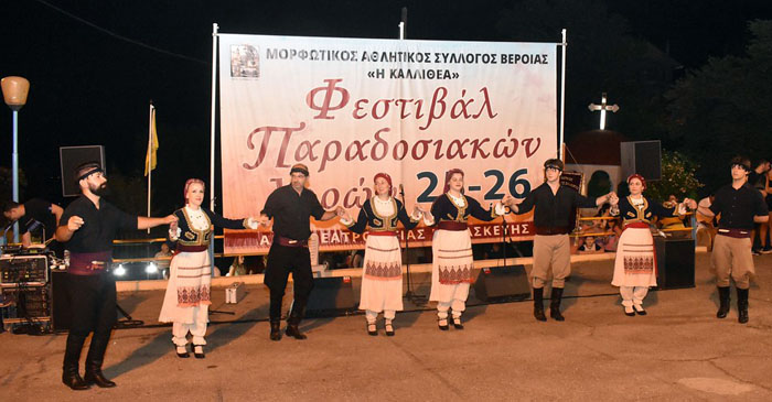 Σταθερά στις πολιτιστικές επάλξεις!