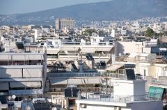 Περιορίζεται σταθερά η ιδιοκατοίκηση στη χώρα μας