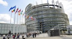 ΕΥΡΩΠΑΪΚΗ ΕΝΩΣΗ: Η «κανονικότητα» της διαφθοράς, της μίζας και των σκανδάλων
