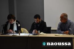 Παρουσιάστηκαν στο κοινό της Νάουσας οι «Σταγόνες» του Γιώργου Κασαπίδη