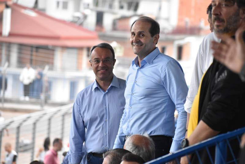 Ποδόσφαιρο και πολιτική…