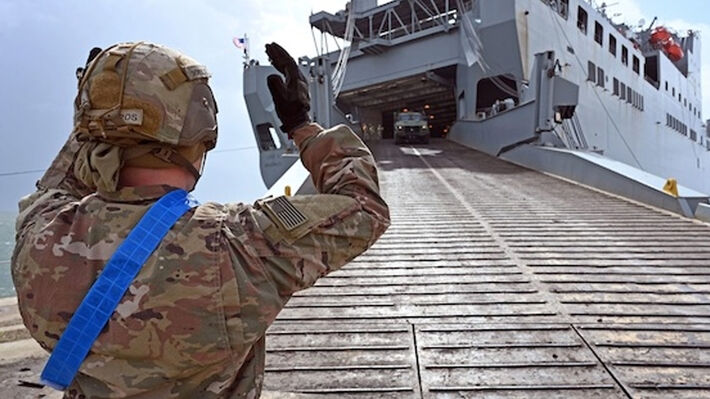 Η ΚΥΒΕΡΝΗΣΗ ΠΟΥ ΣΙΩΠΑ ΑΝΑΛΑΜΒΑΝΕΙ ΜΕΓΑΛΕΣ ΕΥΘΥΝΕΣ