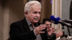 Απάντηση στον Μίμη Ανδρουλάκη