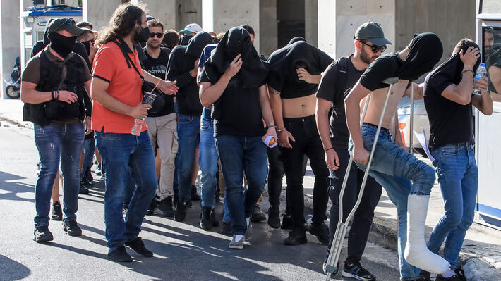 ΔΟΛΟΦΟΝΙΑ ΜΙΧΑΛΗ ΚΑΤΣΟΥΡΗ: Εκτός φυλακής και οι 105 κατηγορούμενοι για τα φονικά επεισόδια στη Ν. Φιλαδέλφεια