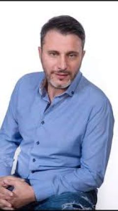 Κώστας Σαμανίδης πρόεδρος Σωματείου Ιδιοκτητών Καφετεριών Κέντρων Διασκέδασης και Ψυχαγωγίας Βέροιας: «Οι συνθήκες που δημιουργήθηκαν το τελευταίο διάστημα τη εστίαση και η εργαλειοποίηση της εστίασης στο maximum έφερε τους καταστηματάρχες σε απόγνωση»