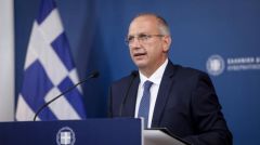 Γ. ΟΙΚΟΝΟΜΟΥ «Η χώρα δεν θα κλείσει» .Ουδέν νεώτερον για μέτρα προστασίας