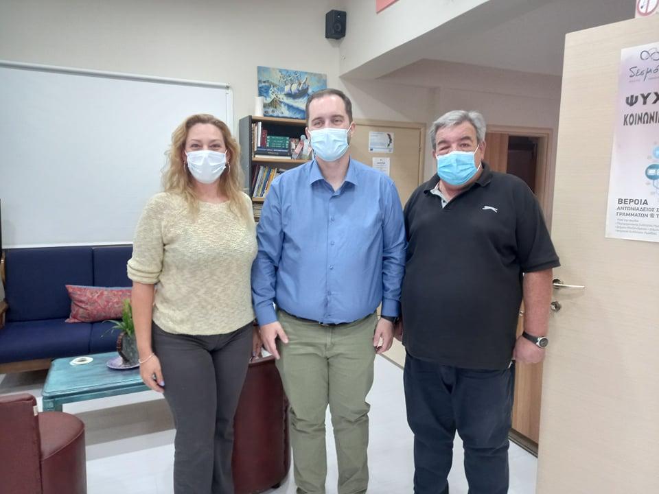 ΕΠΙΣΚΕΨΗ ΤΟΥ ΠΡΟΕΔΡΟΥ ΤΟΥ ΟΚΑΝΑ ΣΤΟ ΚΕΝΤΡΟ ΥΠΟΣΤΗΡΙΞΗΣ ΕΝΗΛΙΚΩΝ ΜΕ ΨΥΧΙΚΕΣ ΔΙΑΤΑΡΑΧΕΣ ΒΕΡΟΙΑΣ ΤΟΥ ΣΟΦΨΥ ΗΜΑΘΙΑΣ