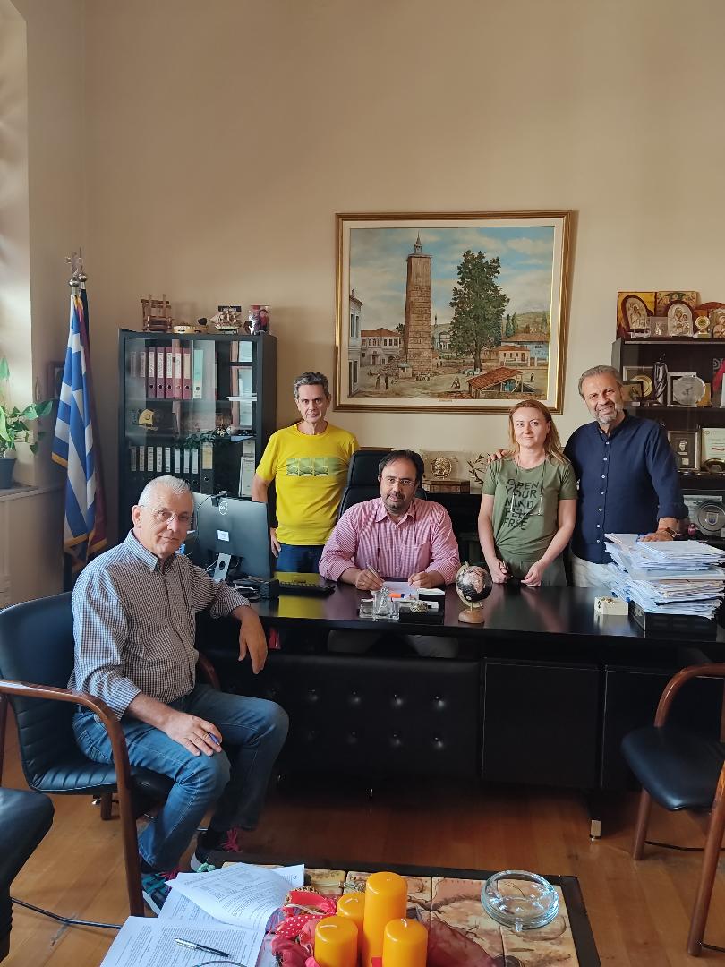 Υπογραφή σύμβασης για τη μελέτη Έγκρισης Χωροθέτησης νέου Κοιμητηρίου Βέροιας