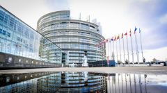 «Κράτος δικαίου» της ΕΕ η δικτατορία των μονοπωλίων