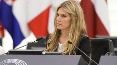 QATARGATE: Στην φυλακή παράμένει η Εύα Καϊλή