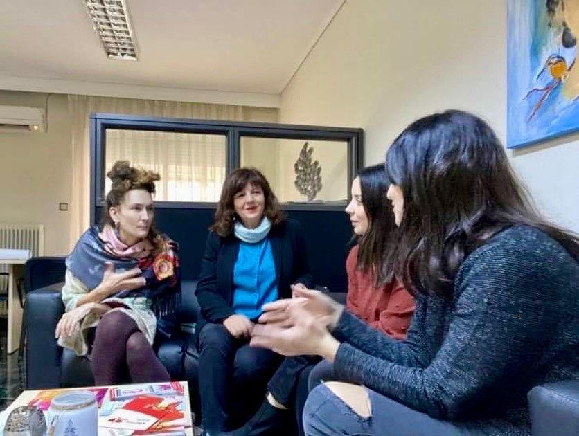 Φ. ΚΑΡΑΣΑΡΛΙΔΟΥ: Η ΕΜΦΥΛΗ ΒΙΑ ΕΙΝΑΙ ΚΟΙΝΟ ΤΡΑΥΜΑ. ΧΡΕΙΑΖΕΤΑΙ ΕΚΠΑΙΔΕΥΣΗ ΚΑΙ ΔΟΜΕΣ ΠΑΝΤΟΥ