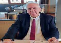 ΣΥΛΛΥΠΗΤΗΡΙΟ ΜΗΝΥΜΑ ΤΟΥ Ε.Κ.Β. ΓΙΑ ΤΟΝ ΦΩΤΗ ΚΑΡΑΒΑΣΙΛΗ