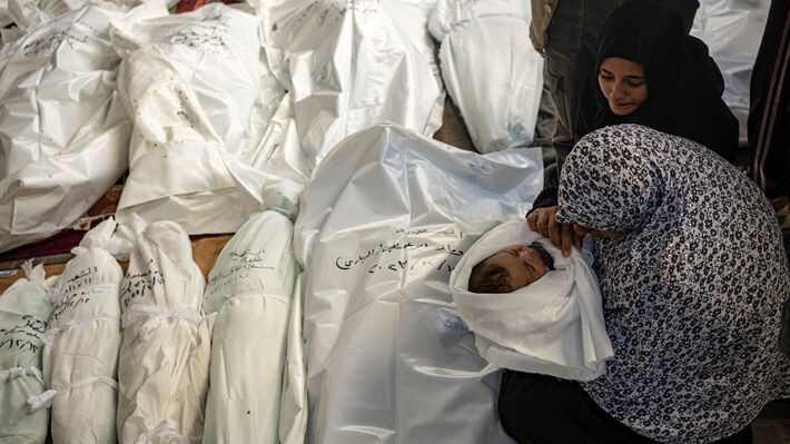 Τουλάχιστον 20.674 οι νεκροί στη Γάζα από τις 7/10 . «Δεν σταματάμε» δήλωσε ο Νετανιάχου