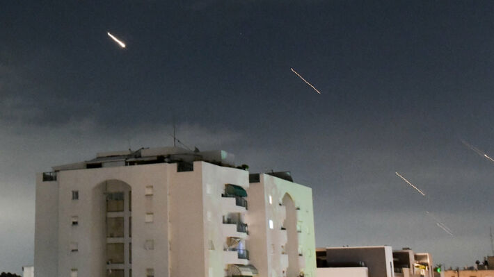 Επίθεση του Ισραήλ στο Ιράν σύμφωνα με αμερικάνικα Μέσα .Το αρνείται το Ιράν