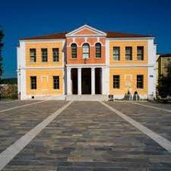 Ας απαντήσουν επιτέλους  συγκεκριμένα…