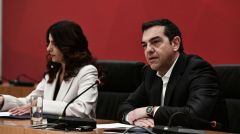 Αλ. Τσίπρας: Αποχή από τις ψηφοφορίες στη Βουλή 