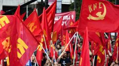 Αλλαγές και «καραμπόλες» στις έδρες των κομμάτων