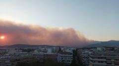 Μόνο ο λαός!