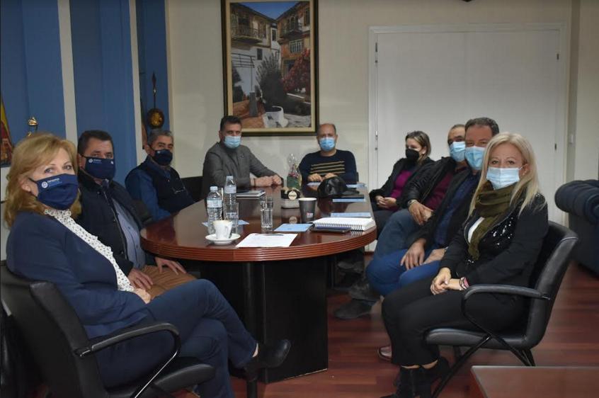 Συνεργασία του Κώστα Καλαϊτζίδη με τη  Συμπαραστάτη του Πολίτη  στην Περιφέρεια, Νιόβη Παυλίδου