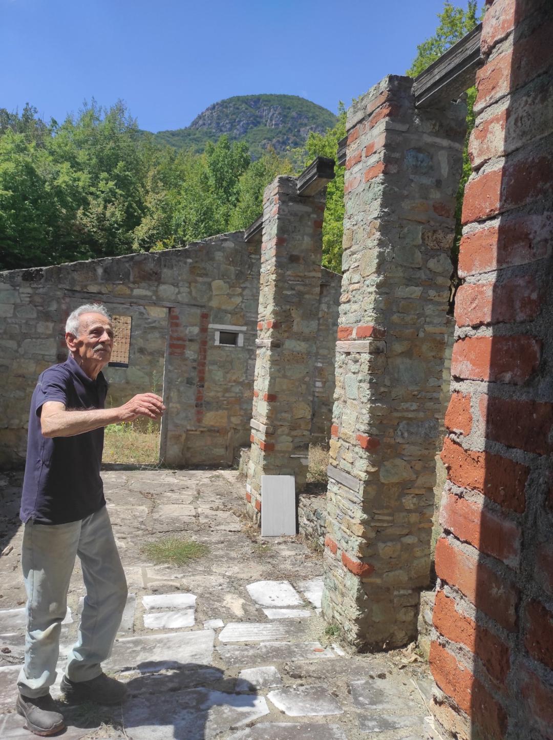 Νίκος Κωνσταντινίδης ο εν Ναούση Πρωτομάστορας! Αρχιτέκτων, Γλύπτης, Ζωγράφος, Ξυλογλύπτης, Λαϊκός