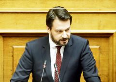 Να ανοίξει η κάνουλα της ρευστότητας από τις τράπεζες και αντιπυρική μέριμνα για τη Βεργίνα ζητάει ο Τάσος Μπαρτζώκας!