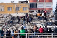 Κάλεσμα των Σωματείων Συνταξιούχων ΙΚΑ Βέροιας, Ιδιωτικών Υπαλλήλων Ημαθίας και Πέλλας, Συνδικάτο Γάλακτος Τροφίμων Ποτών Ημαθίας και Πέλλας για έμπρακτη αλληλεγγύη στους σεισμόπληκτους λαούς της Τουρκίας και της Συρίας