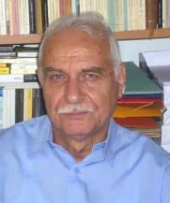 Θανάσης Μαρκόπουλος, ποιητής: «Η Ποίηση μας βοηθά να συγκινηθούμε, να σκεφτούμε , να χαρούμε, μας καλλιεργεί, μας κάνει πιο ευαίσθητους, να βλέπουμε τα πράγματα και με άλλο μάτι εκτός από τα συνηθισμένο»