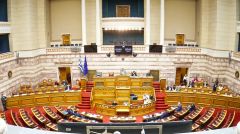 Δεκτή από την κυβέρνηση η πρόταση δυσπιστίας. Ξεκινά σήμερα η συζήτηση