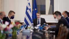 Δωρεάν δύο self test μετά τις αντιδράσεις. Τίποτα για θωράκιση του ΕΣΥ