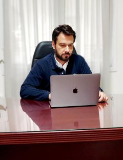 Τάσος Μπαρτζώκας: Η Ελλάδα έχει ένα από τα μεγαλύτερα προγράμματα στήριξης, στην Ευρώπη!