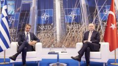 Στρώνεται το έδαφος για επικίνδυνες διευθετήσεις στο όνομα της ΝΑΤΟικής συνοχής