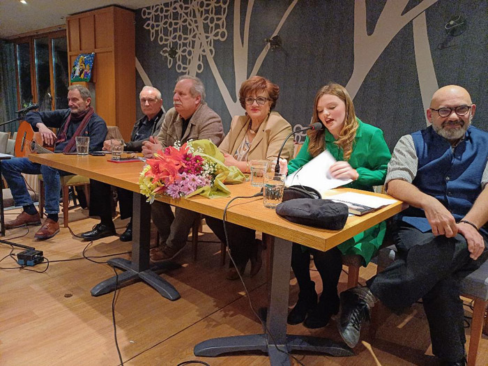 Παρουσιάστηκε με επιτυχία το βιβλίο της  Βάσως Ελευθεριάδου Γαλάνη «Έρωτας ναυαγός