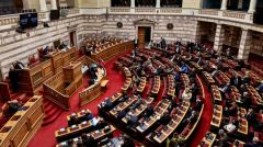 Πρόταση μομφής κατά της κυβέρνησης κατέθεσε ο Αλ. Τσίπρας