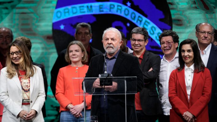 ΒΡΑΖΙΛΙΑ: Ισχνό προβάδισμα για Λούλα στον πρώτο γύρο των εκλογών