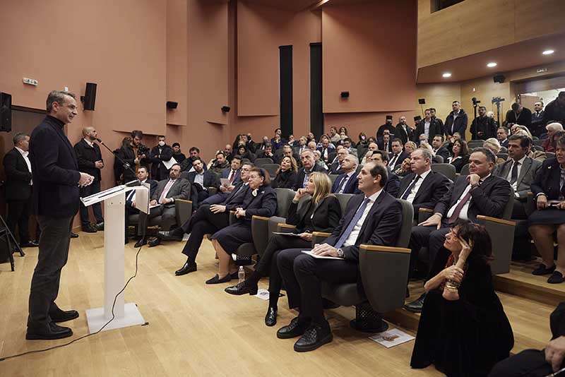 Σε...στενό κύκλο!