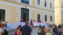 Αυταρχικός κατήφορος!