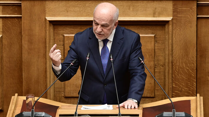 Χυδαία τοποθέτηση Φλωρίδη: «Είναι για τα μπάζα όσοι μιλούν για μπαζώματα»