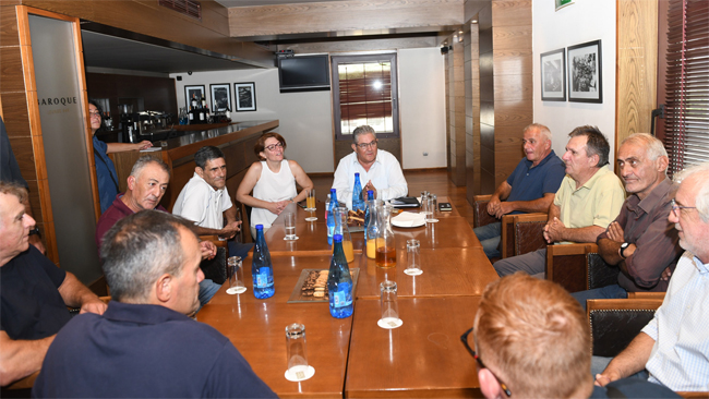 Συνάντηση Δ. Κουτσούμπα με εκπροσώπους αγροτών Ημαθίας και Πέλλας