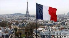 Γαλλία : Οριακή διαφορά Μακρόν και Μελανσόν